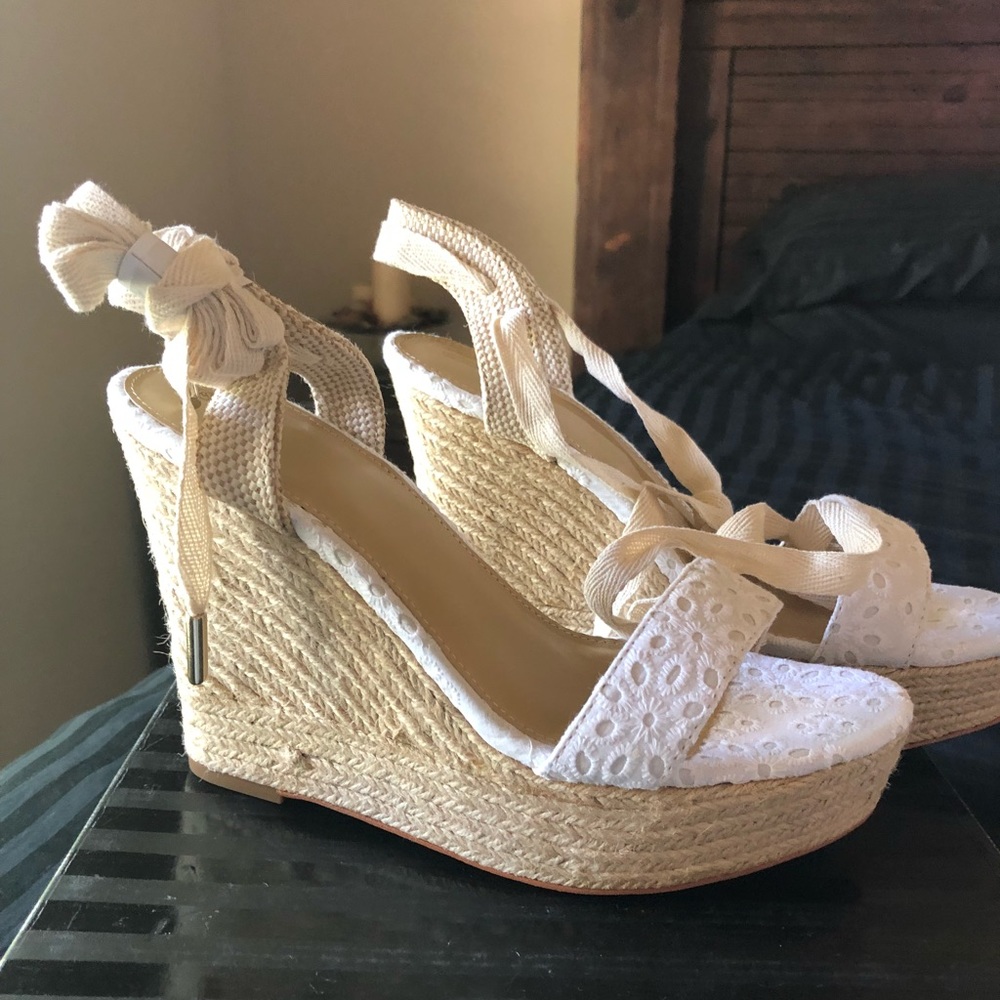 Victoria’s Secret - white lace up sandal